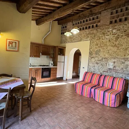 Lantgård Soiano Famiglia Rolfini Montaione